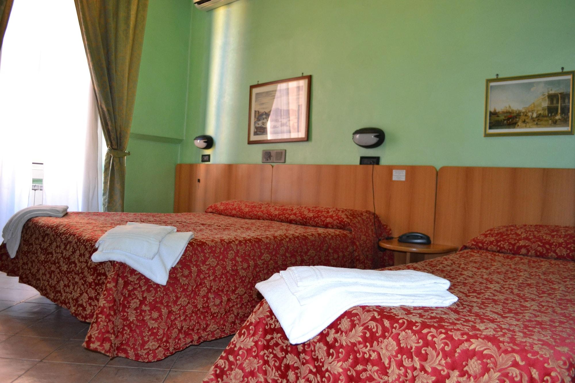 Hotel Ferrarese Rom Exteriör bild